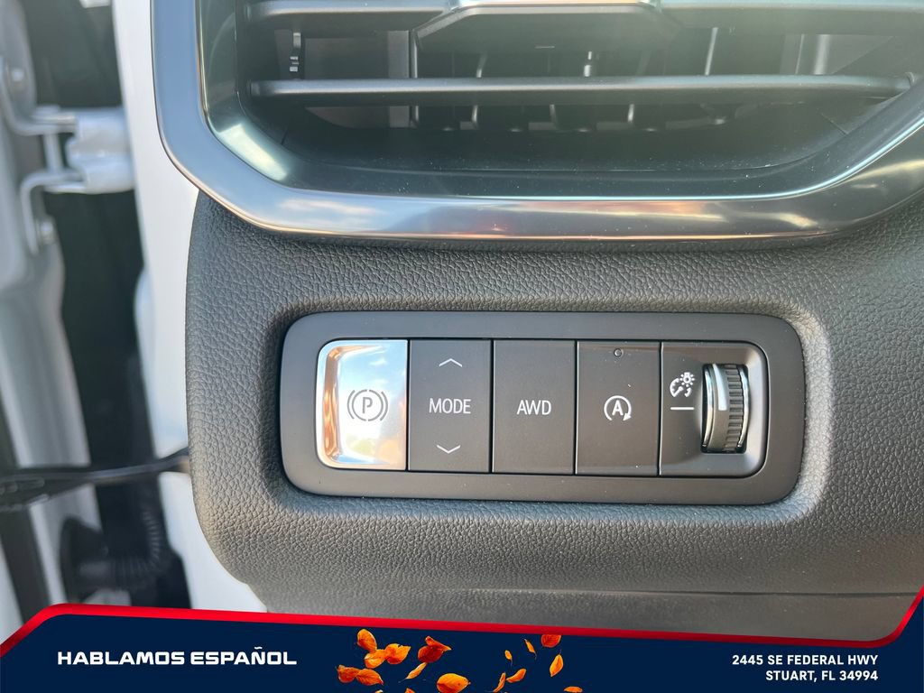 New 2026 GMC Acadia AT4 w/ Super Cruise Package AWD/4WD image 17