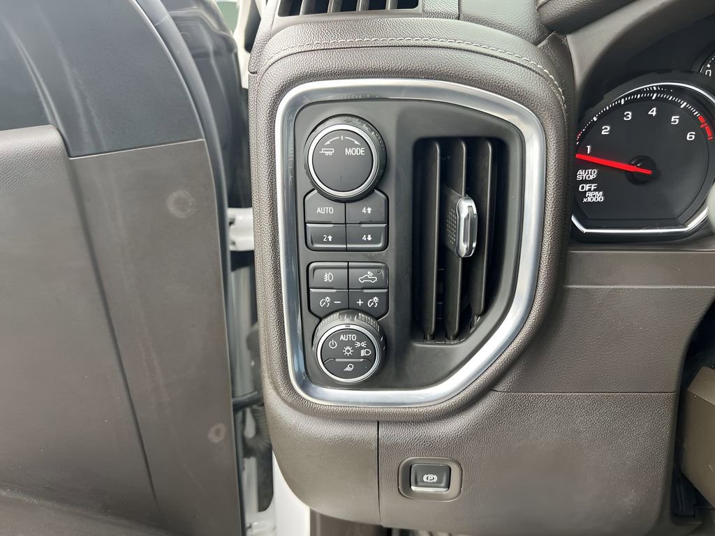 Certified 2021 Chevrolet Silverado 1500 LTZ image 18