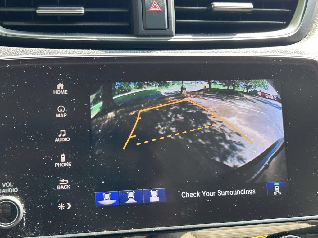 Used 2018 Honda CR-V Touring image 16