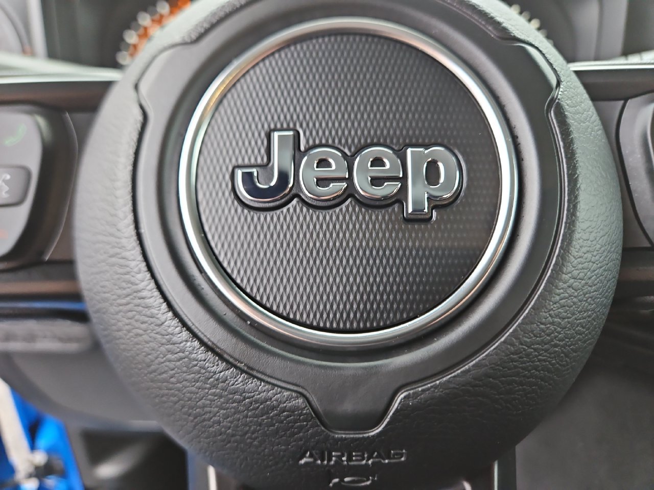 New 2026 Jeep Gladiator Mojave w/ Steel Bumper Group AWD/4WD image 20