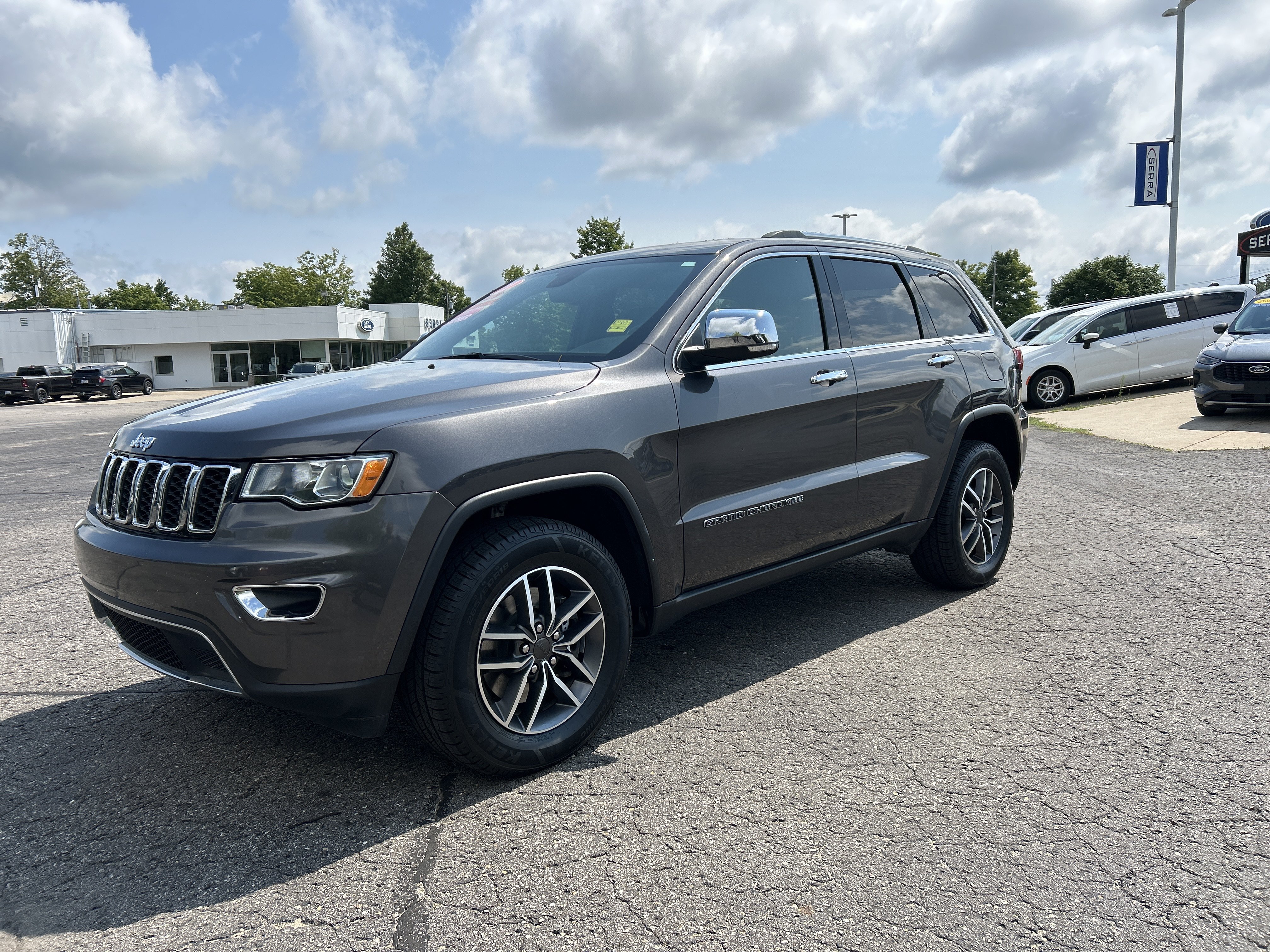 Used 2021 Jeep Grand Cherokee Limited w/ Luxury Group II AWD/4WD image 7
