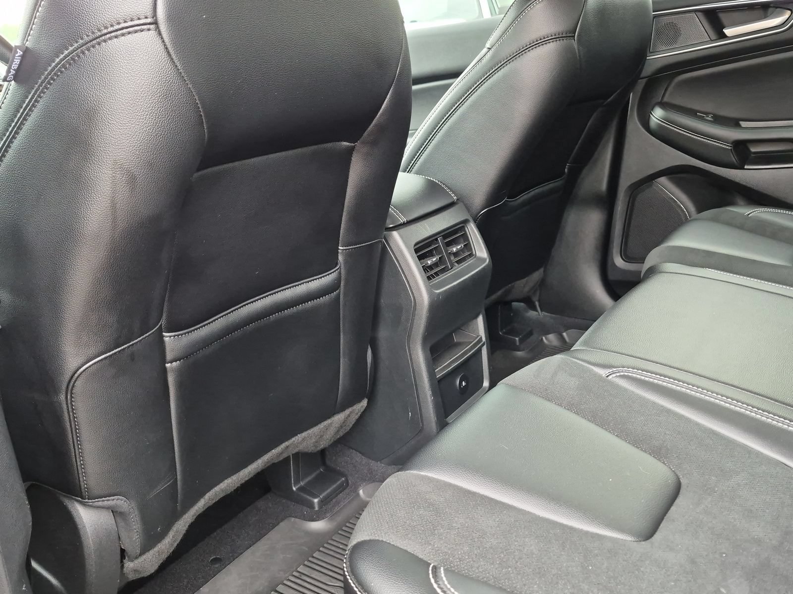Used 2023 Ford Edge ST AWD/4WD image 18