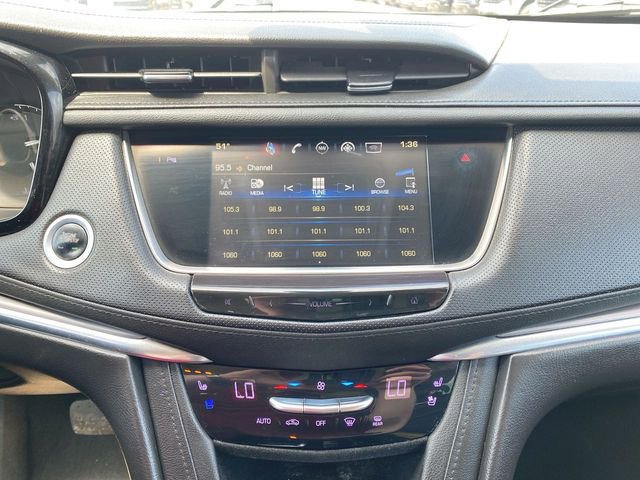 Used 2018 Cadillac XT5 Premium Luxury AWD/4WD image 13