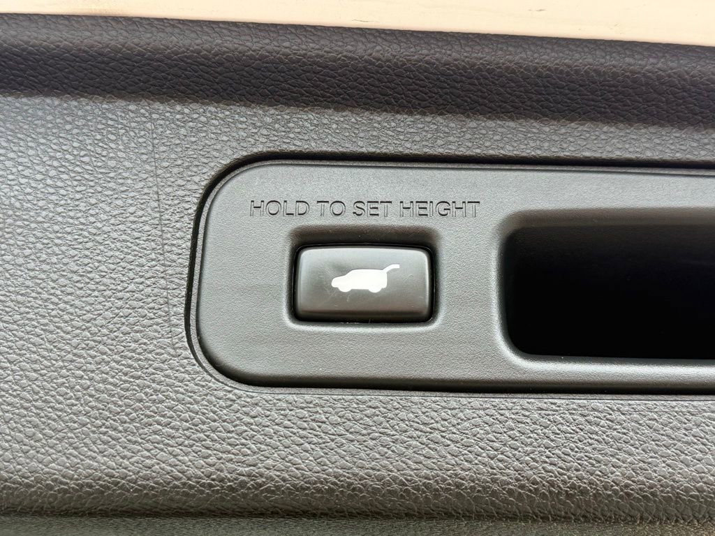 Used 2022 Honda Odyssey Elite image 23