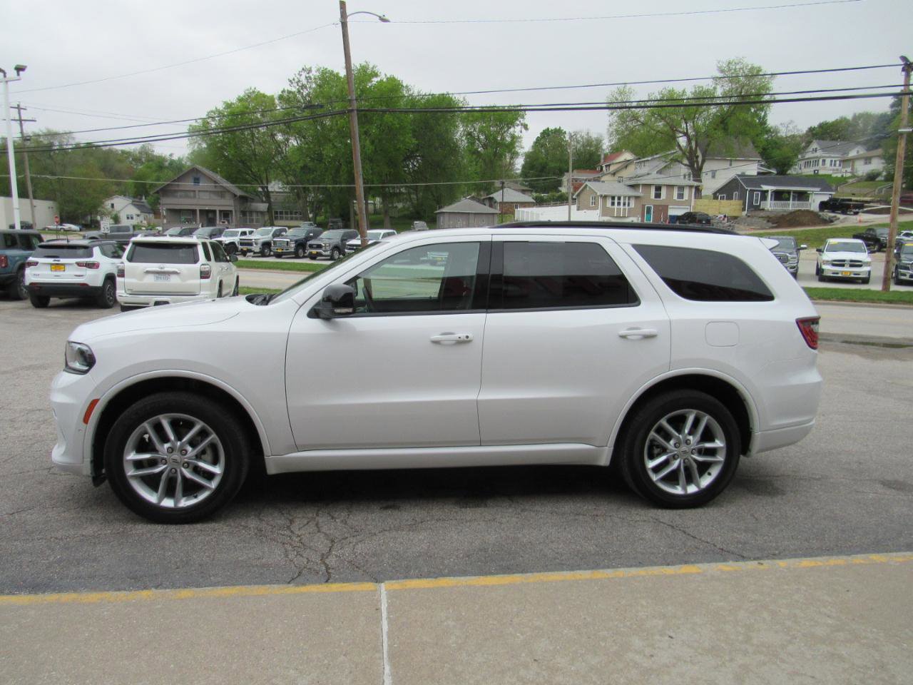 Used 2025 Dodge Durango GT AWD/4WD image 10