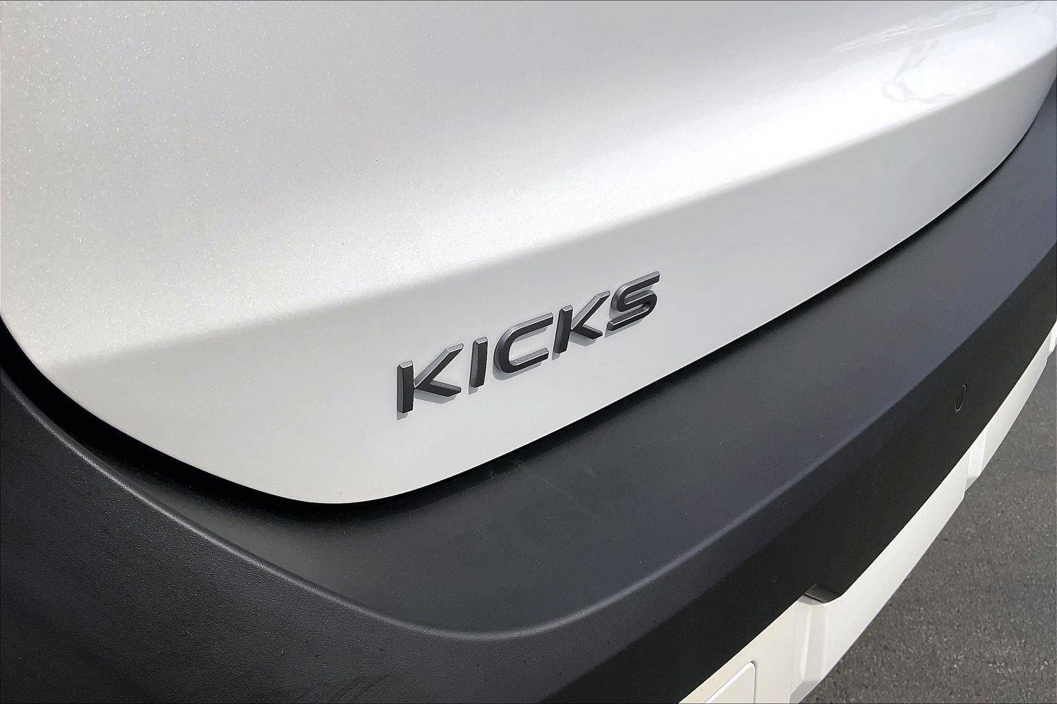 New 2026 Nissan Kicks SV FWD image 13