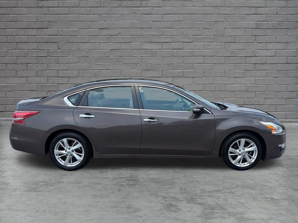 Used 2013 Nissan Altima 2.5 SL FWD image 7