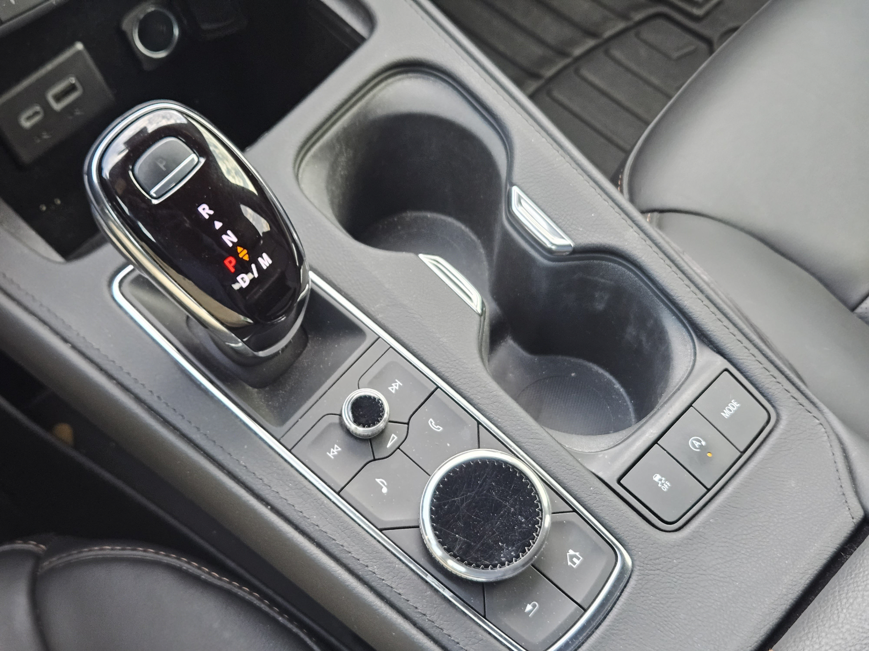 Used 2023 Cadillac XT4 Sport FWD image 13