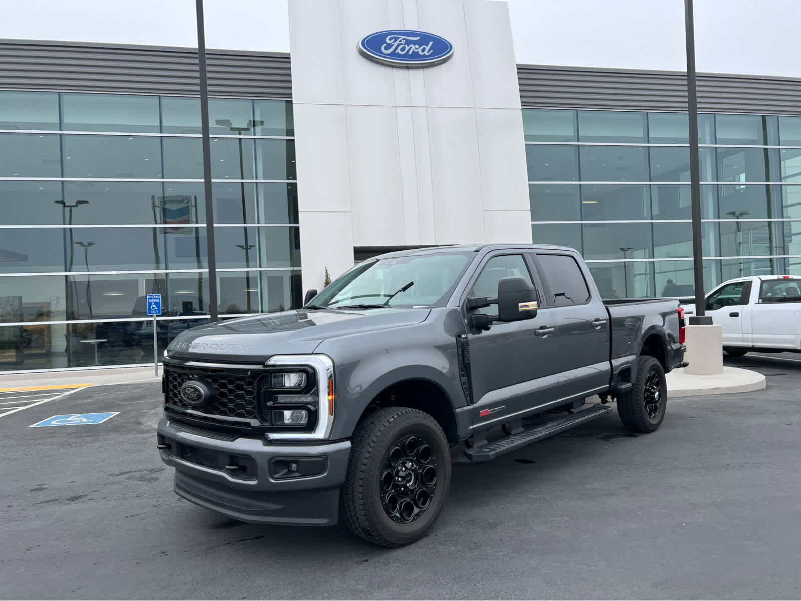 New 2026 Ford F350 XLT w/ XLT Premium Package AWD/4WD image 1