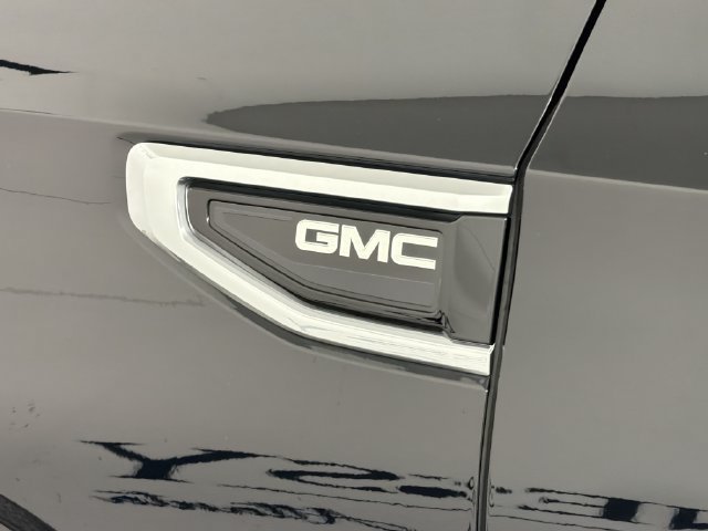 Used 2022 GMC Yukon Denali RWD image 30