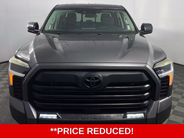 Used 2022 Toyota Tundra SR5 AWD/4WD image 2