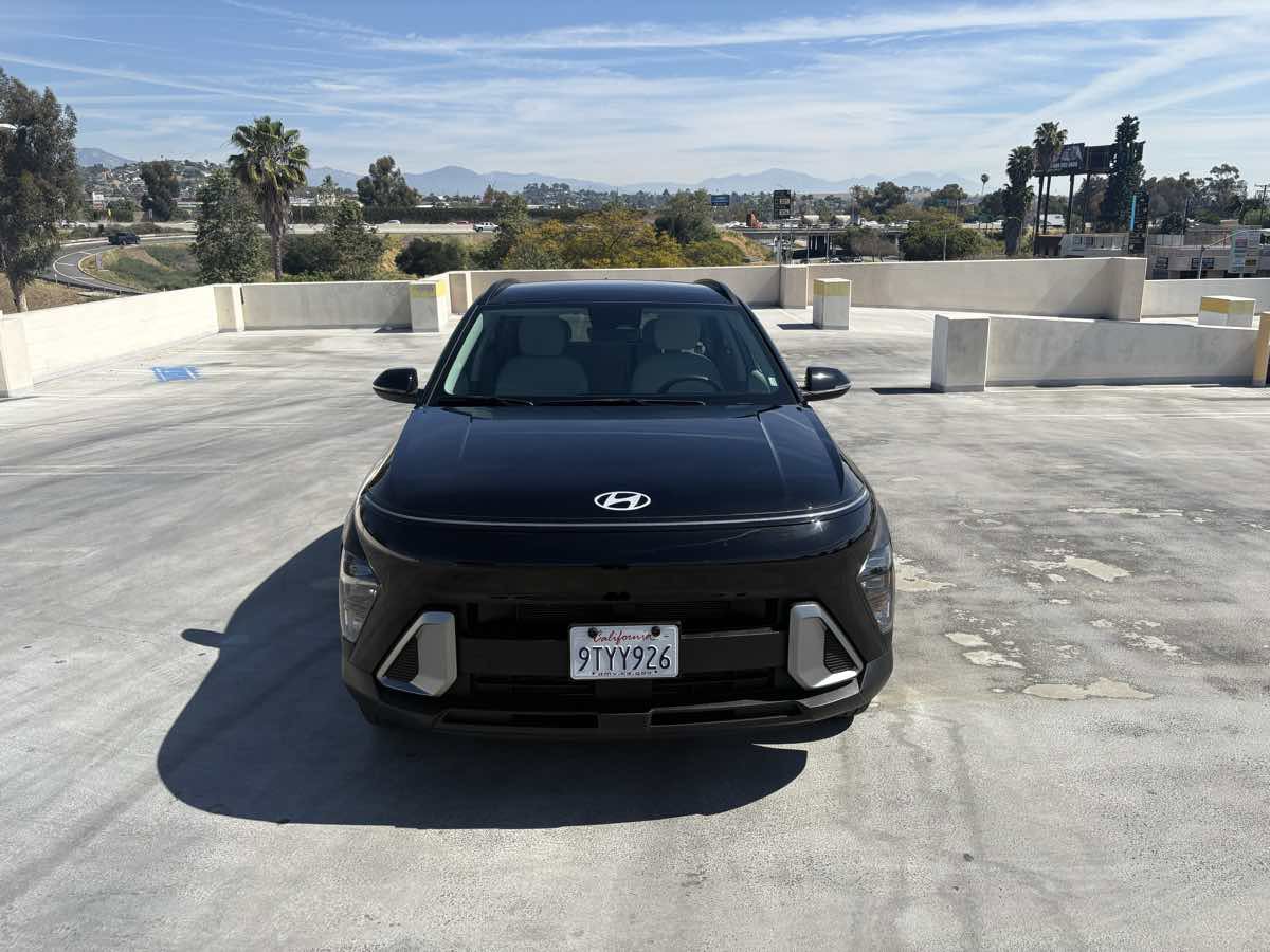 Used 2025 Hyundai Kona SEL image 6