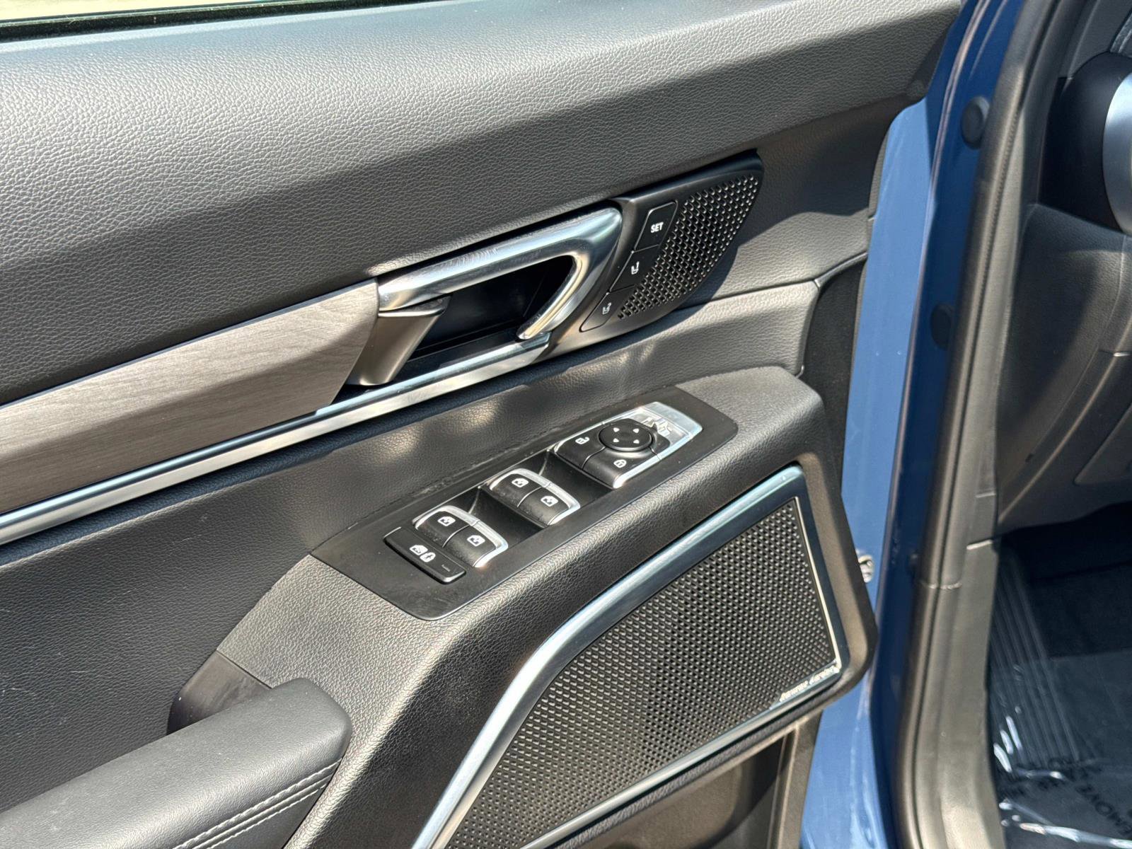 Used 2024 Kia Telluride SX Prestige X-Line image 18