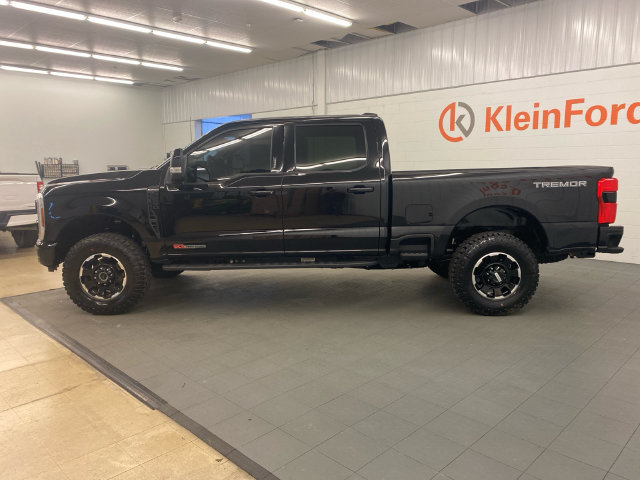 Used 2026 Ford F250 Platinum w/ Tremor Off-Road Package AWD/4WD image 12