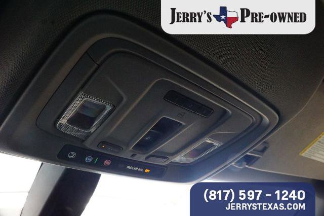 Used 2020 Chevrolet Silverado 1500 RST w/ Texas Edition AWD/4WD image 13