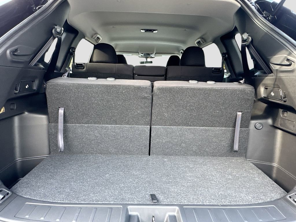 Used 2025 Mitsubishi Outlander ES image 27