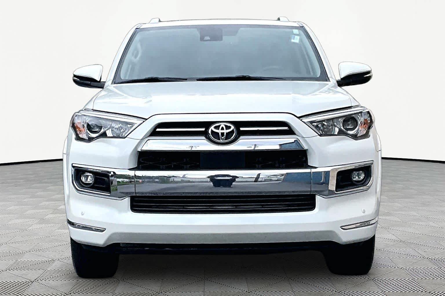 Used 2021 Toyota 4Runner Limited RWD image 4