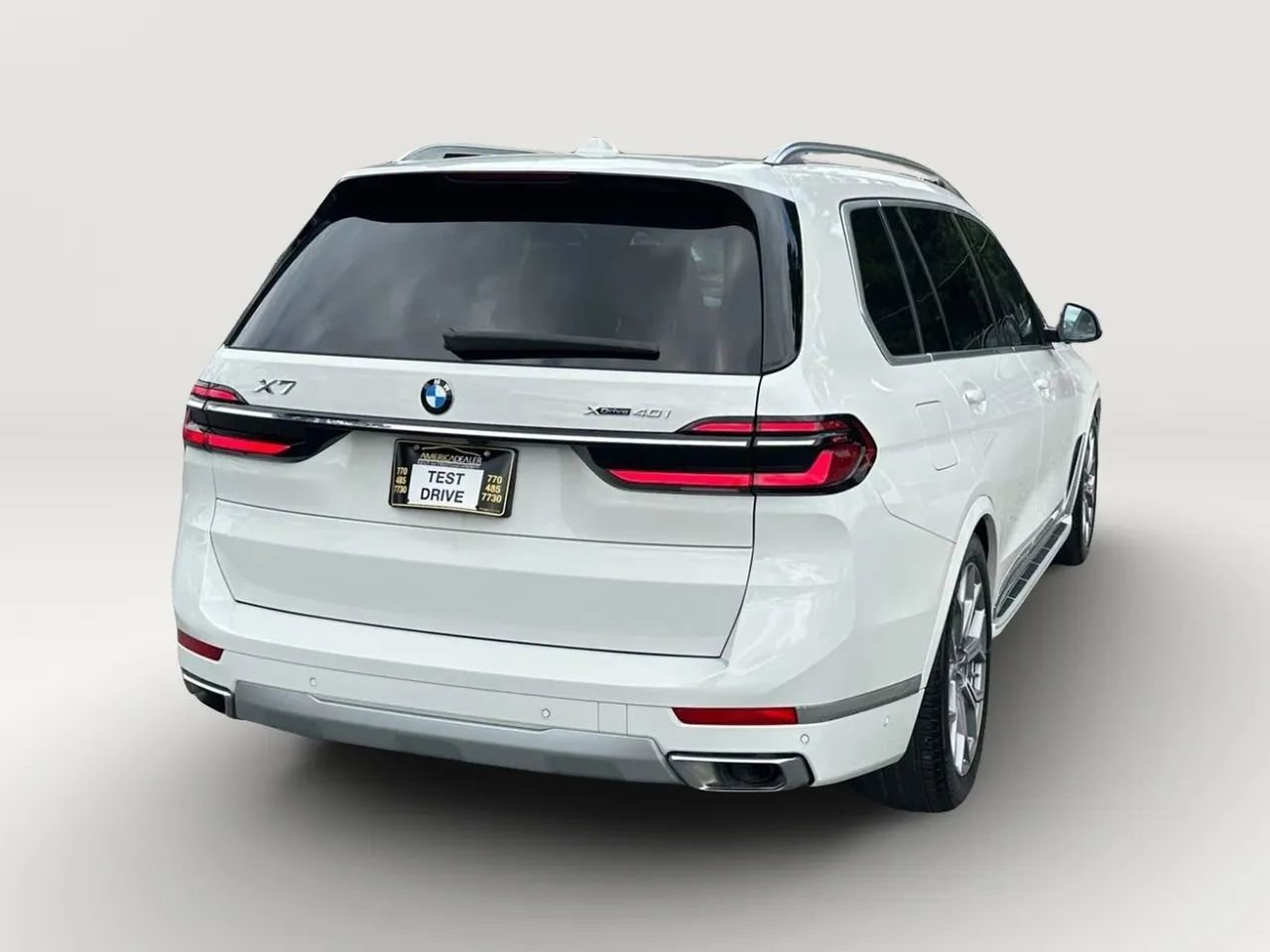 Used 2025 BMW X7 xDrive40i AWD/4WD image 6