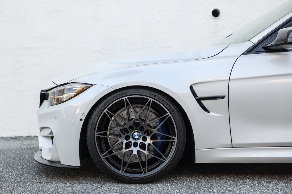 Used 2018 BMW M3 image 19
