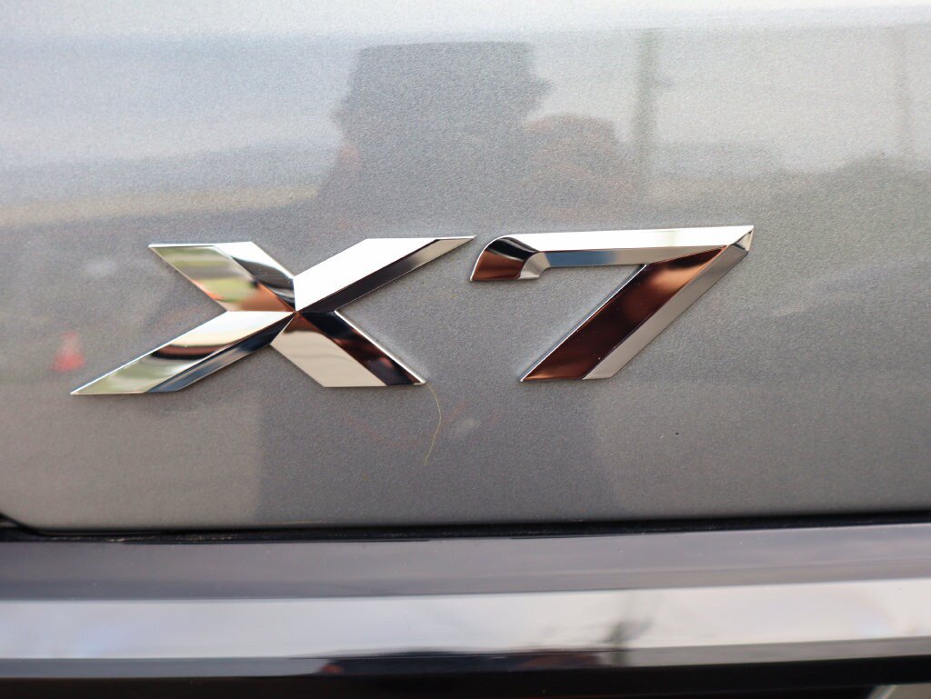 Used 2025 BMW X7 xDrive40i w/ M Sport Package AWD/4WD image 71