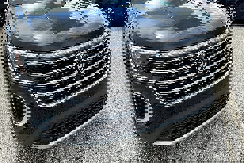 New 2026 Volkswagen Atlas SEL image 11