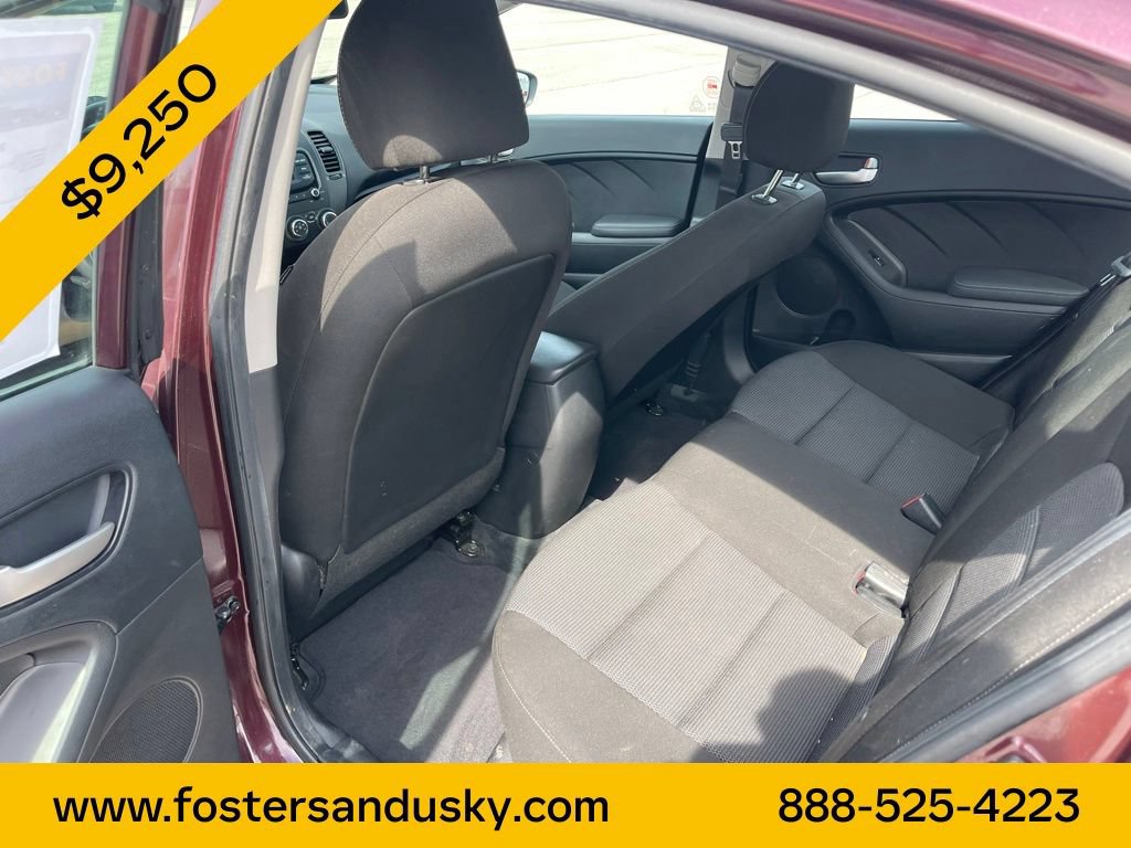 Used 2017 Kia Forte LX FWD image 15