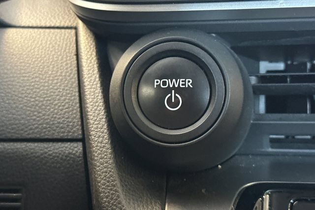 Used 2023 Toyota Prius LE FWD image 25
