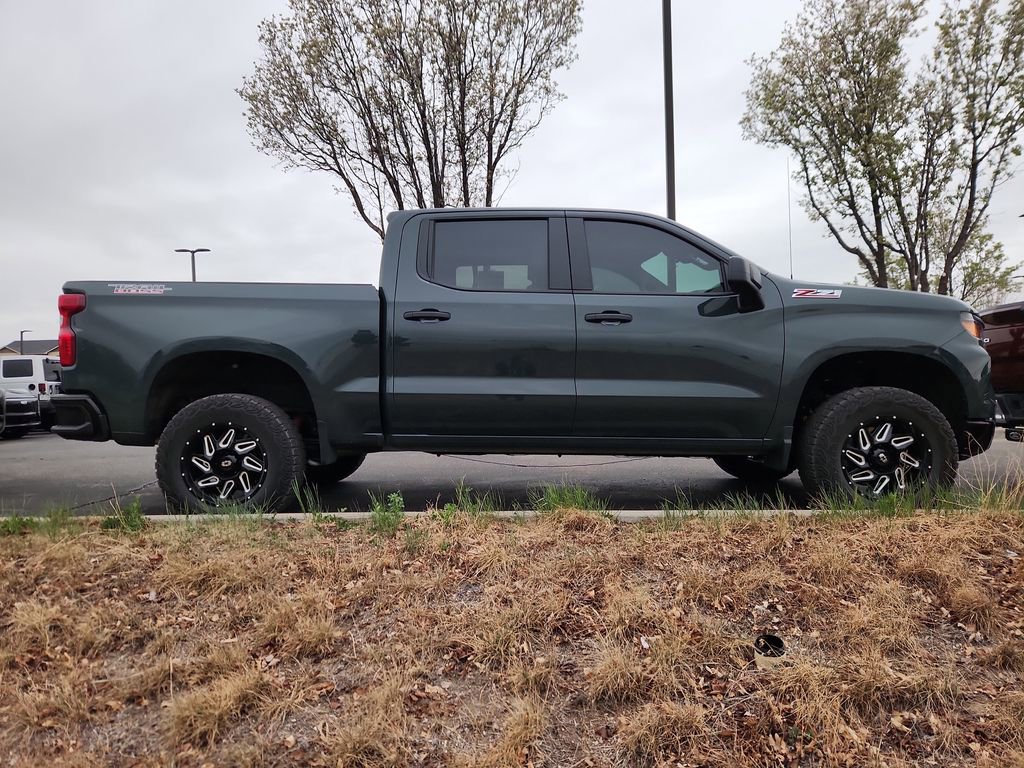 Used 2025 Chevrolet Silverado 1500 Custom Trail Boss image 2