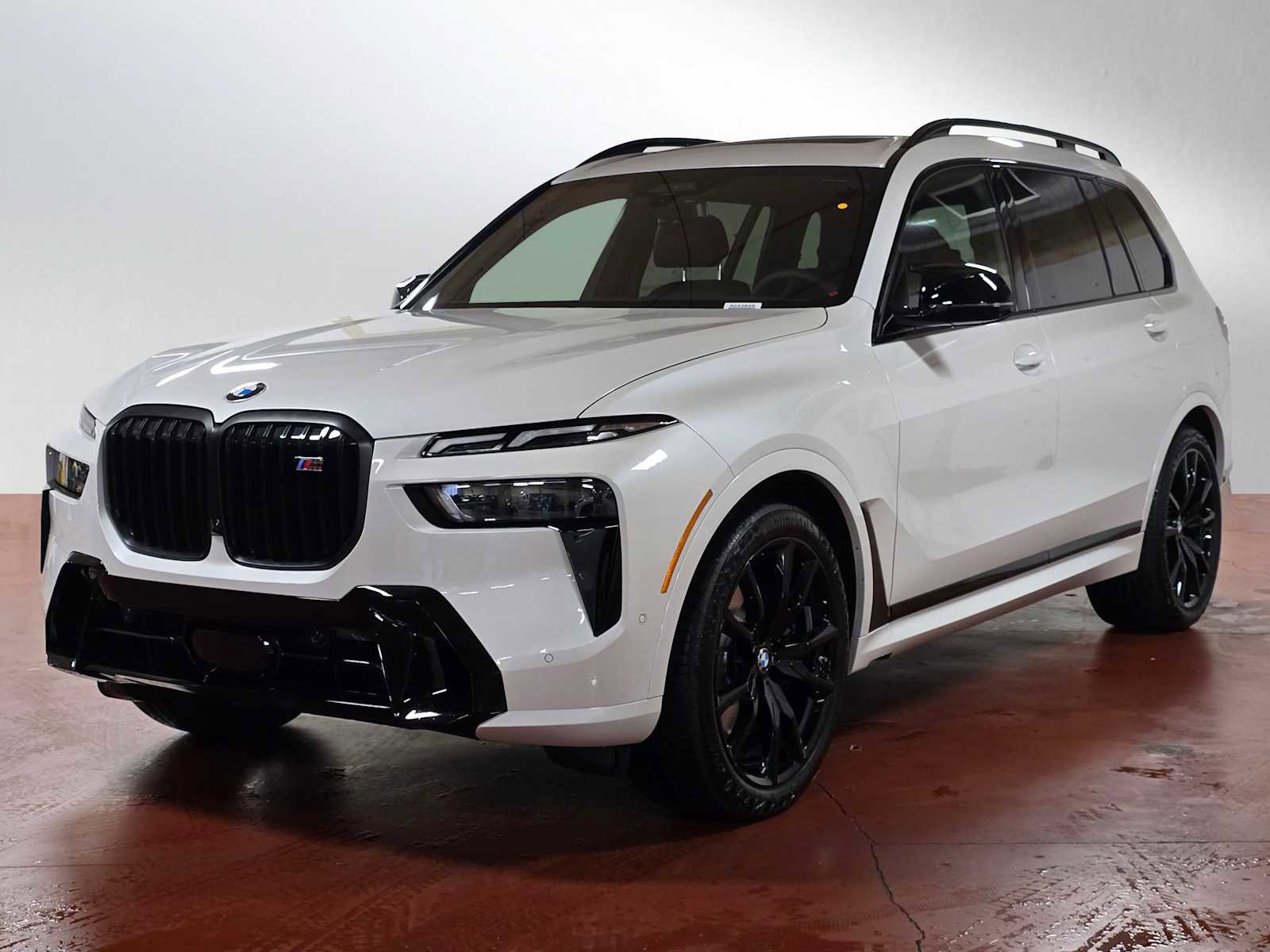 New 2026 BMW X7 M60i image 7