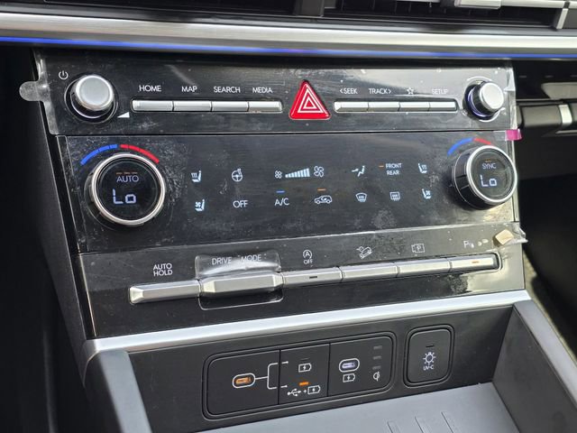 Used 2024 Hyundai Santa Fe Limited FWD image 22