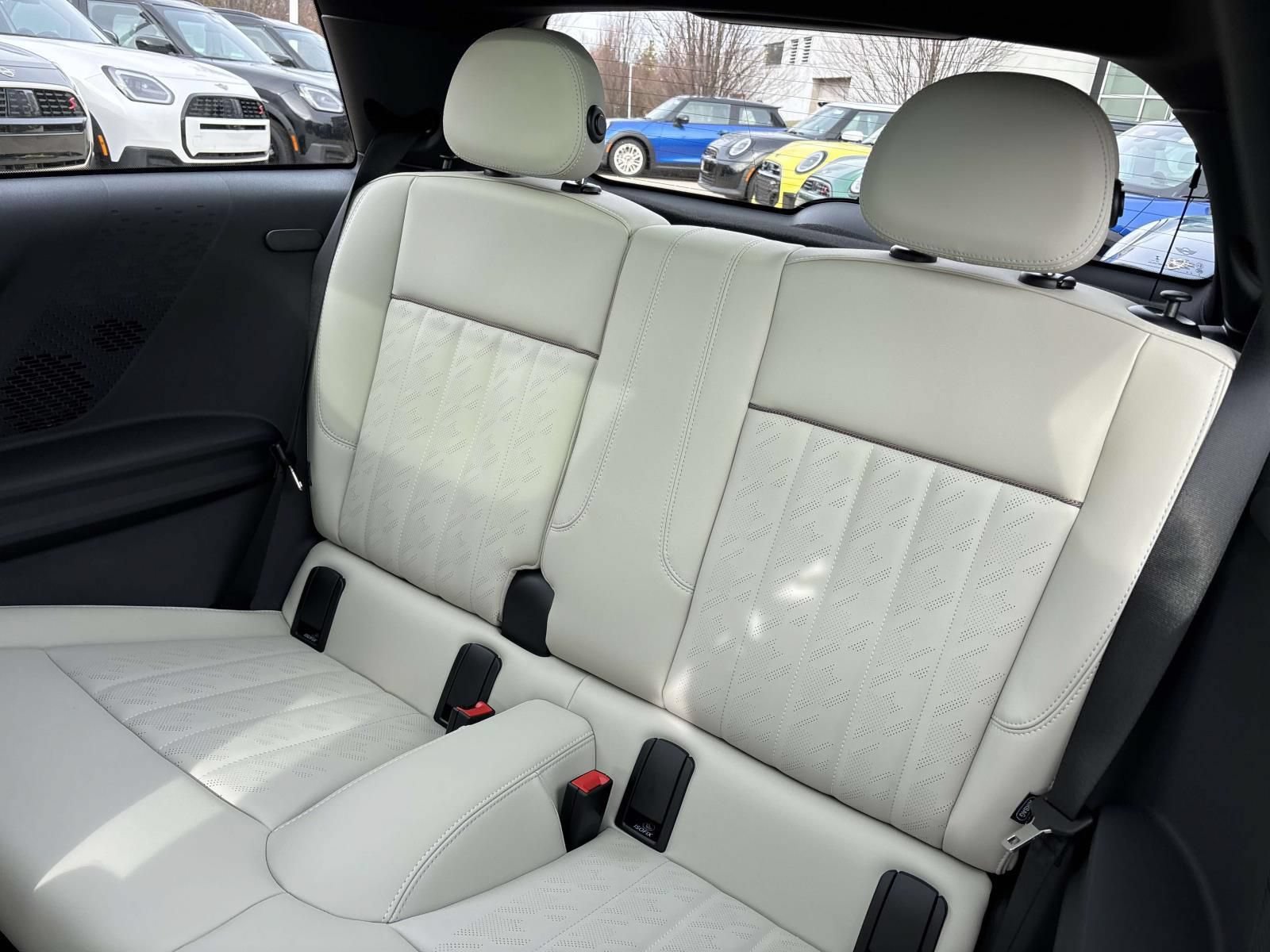 New 2026 MINI Cooper 2-Door Hardtop FWD image 27