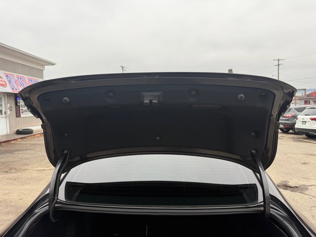 Used 2016 Chevrolet Cruze LT w/ Sun And Sound Package image 41