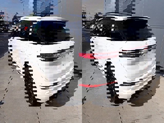 New 2025 Lincoln Corsair Reserve w/ Jet Appearance Package image 3