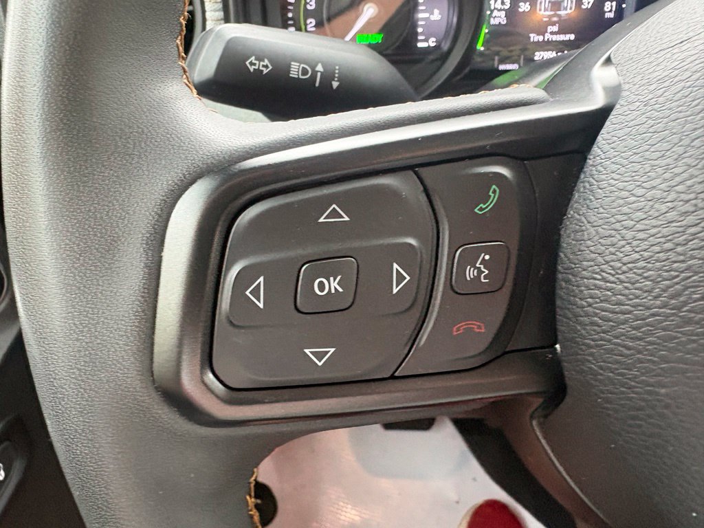 Used 2024 Jeep Wrangler Unlimited AWD/4WD image 18