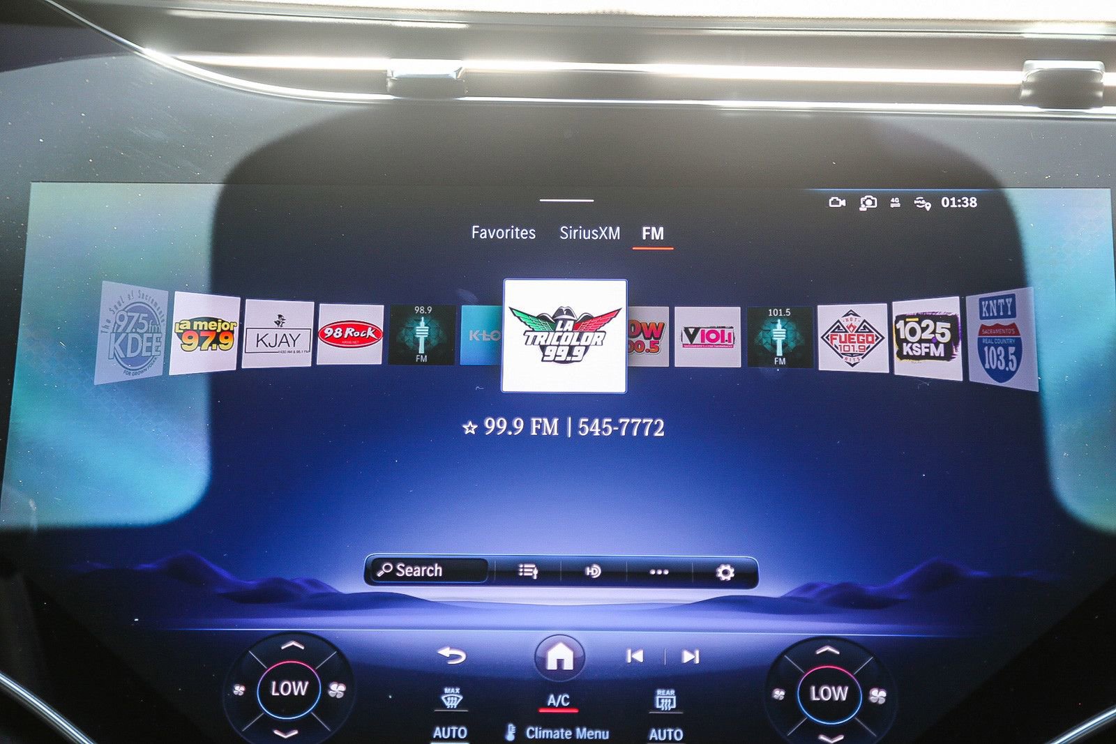 Used 2022 Mercedes-Benz EQS 580 4MATIC Sedan image 12