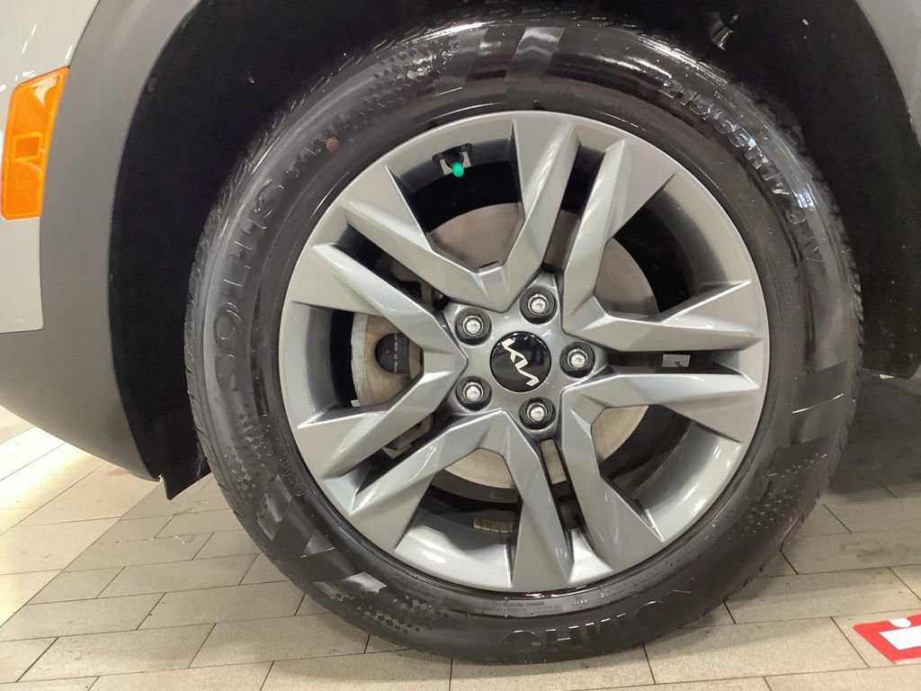 Certified 2023 Kia Seltos LX image 29