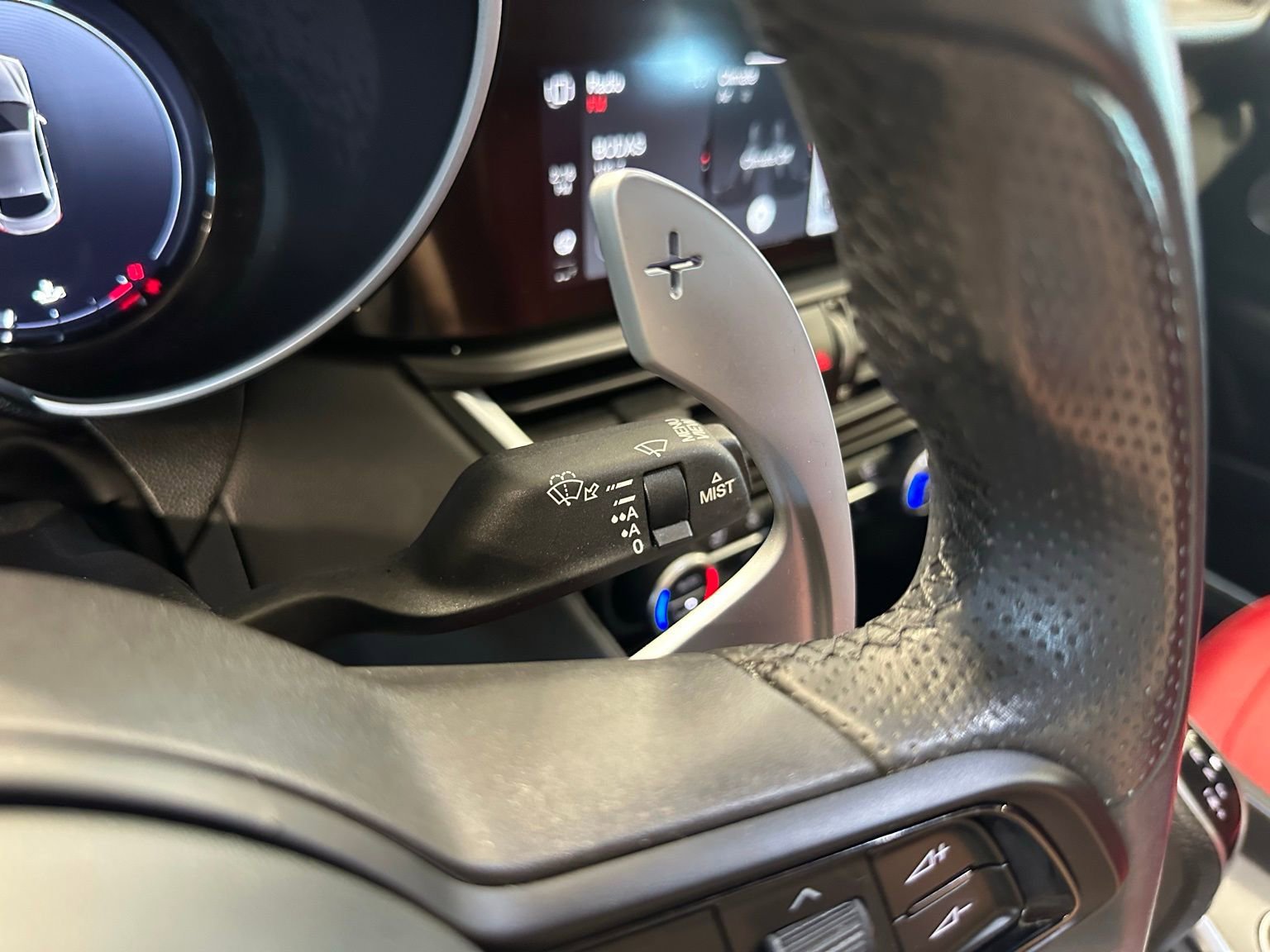 Used 2024 Alfa Romeo Giulia Veloce image 20