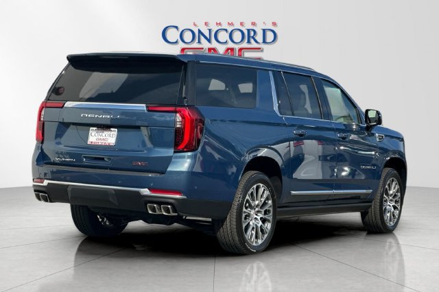 New 2026 GMC Yukon XL Denali w/ Denali Reserve Package AWD/4WD image 5
