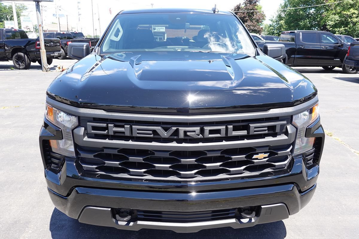 Used 2024 Chevrolet Silverado 1500 Custom AWD/4WD image 7