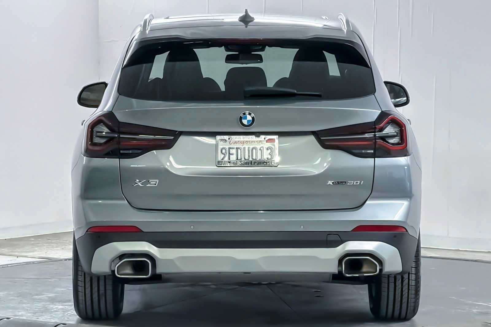 Used 2023 BMW X3 xDrive30i w/ Premium Package image 7