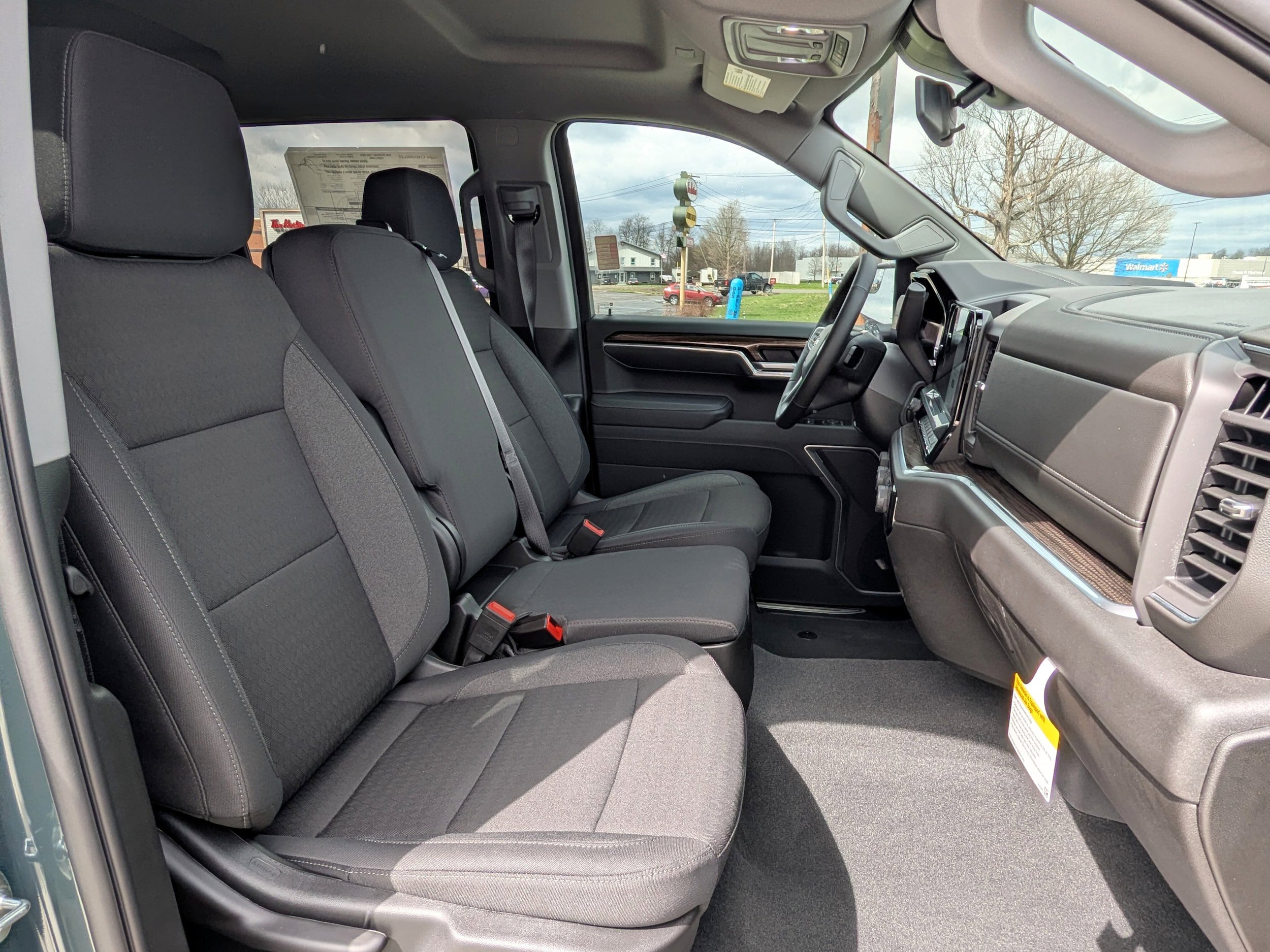 New 2026 Chevrolet Silverado 1500 LT image 13
