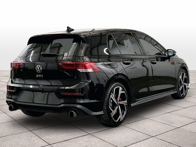 Used 2024 Volkswagen GTI SE FWD image 11
