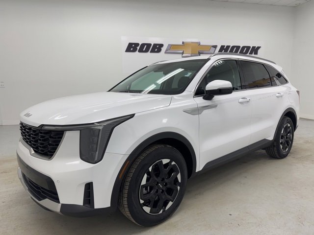 Used 2025 Kia Sorento S