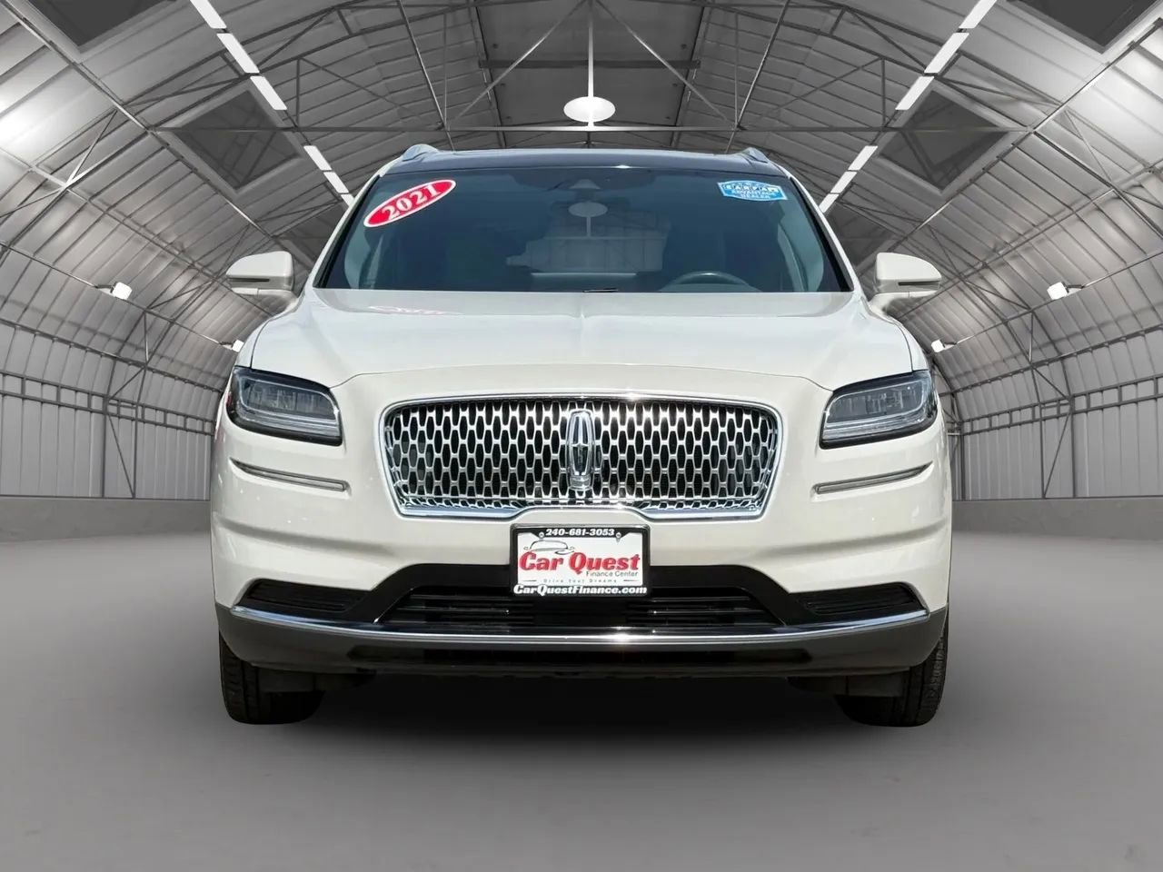 Used 2021 Lincoln Nautilus Reserve image 2