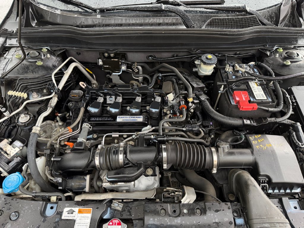 Used 2018 Honda Accord Sport image 35