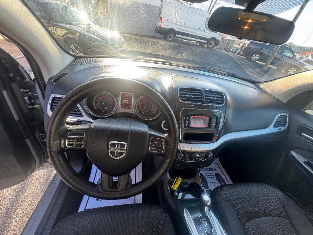 Used 2015 Dodge Journey SE w/ Quick Order Package 22F SE FWD image 10