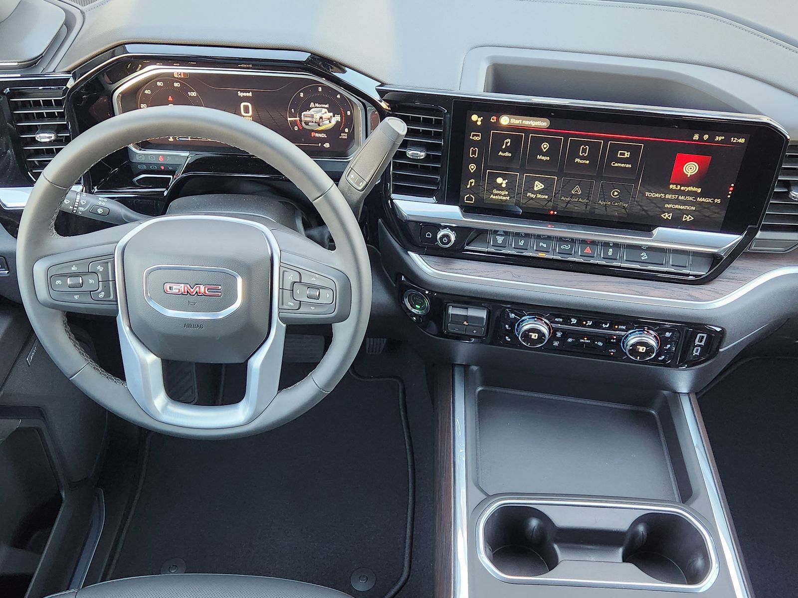 New 2026 GMC Sierra 2500 SLT w/ SLT Premium Package image 30