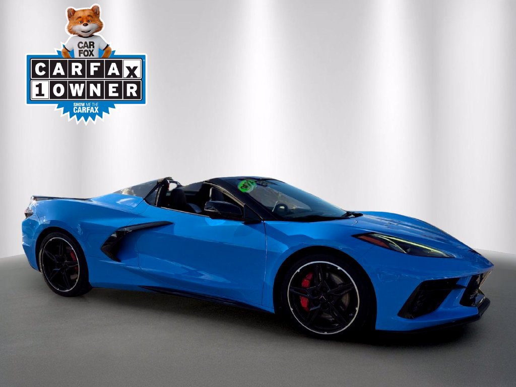 Used 2022 Chevrolet Corvette Stingray Premium Conv w/ Z51 Performance Package RWD image 2