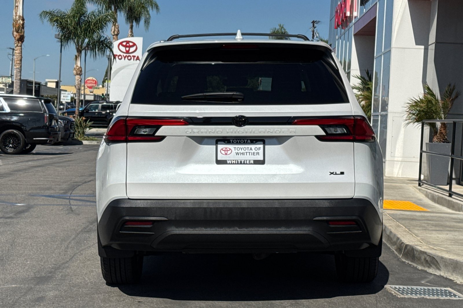 Certified 2024 Toyota Grand Highlander FWD image 6