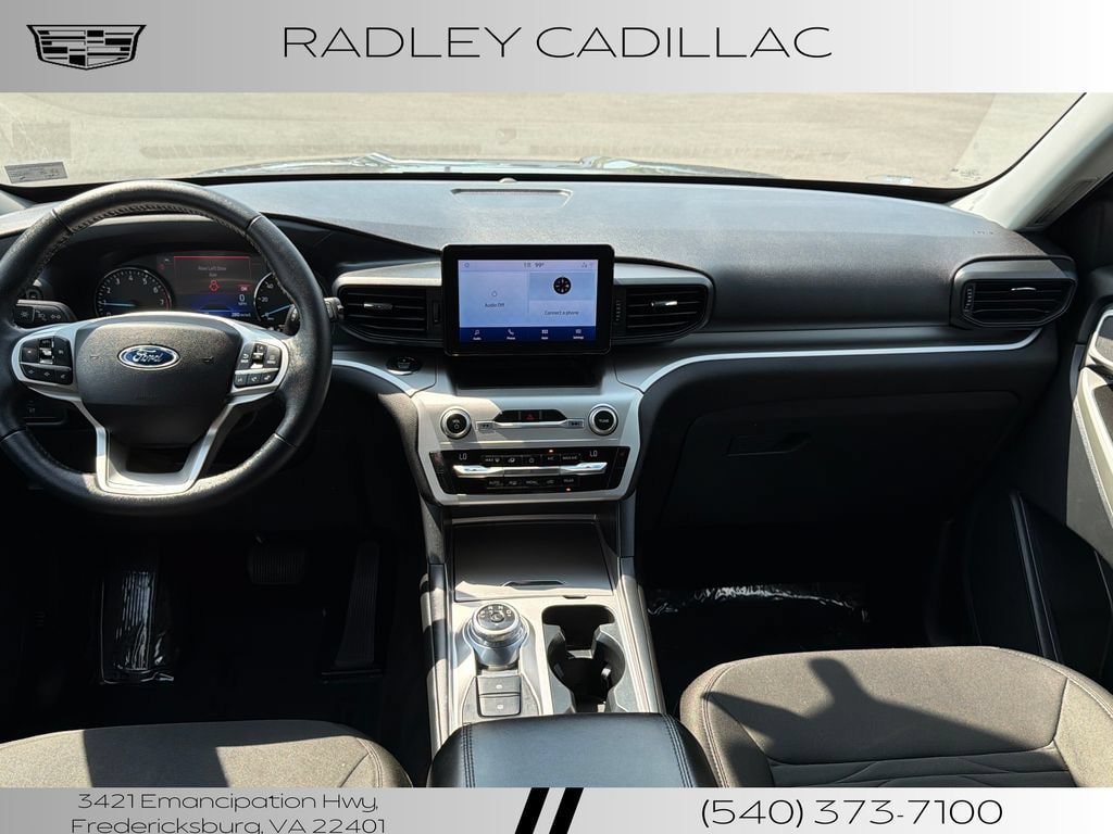 Used 2021 Ford Explorer XLT AWD/4WD image 12